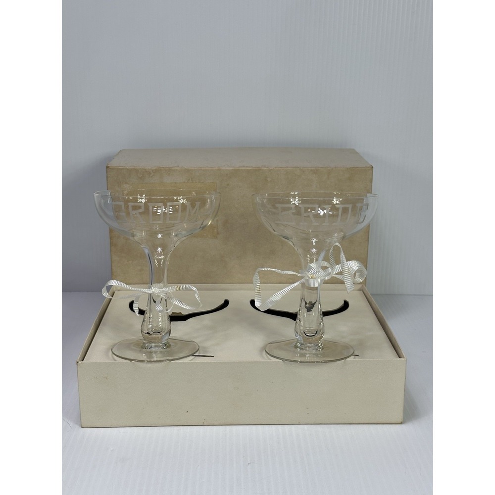 VTG MCM Engraved BRIDE GROOM Glasses Hollow Stem Champagne Coupes 1967 In Box